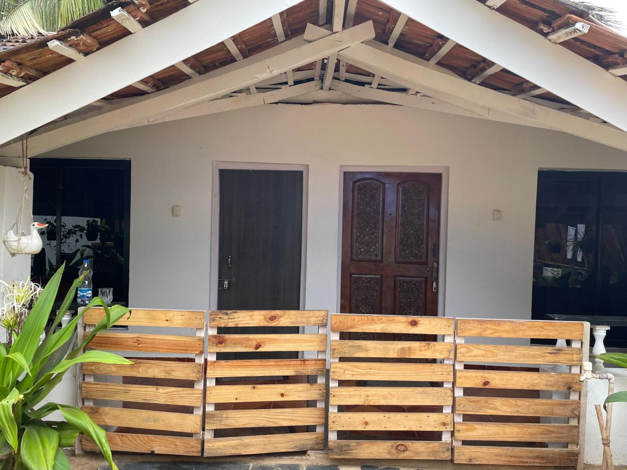 Ducknchill-Agonda Hotel Exterior photo