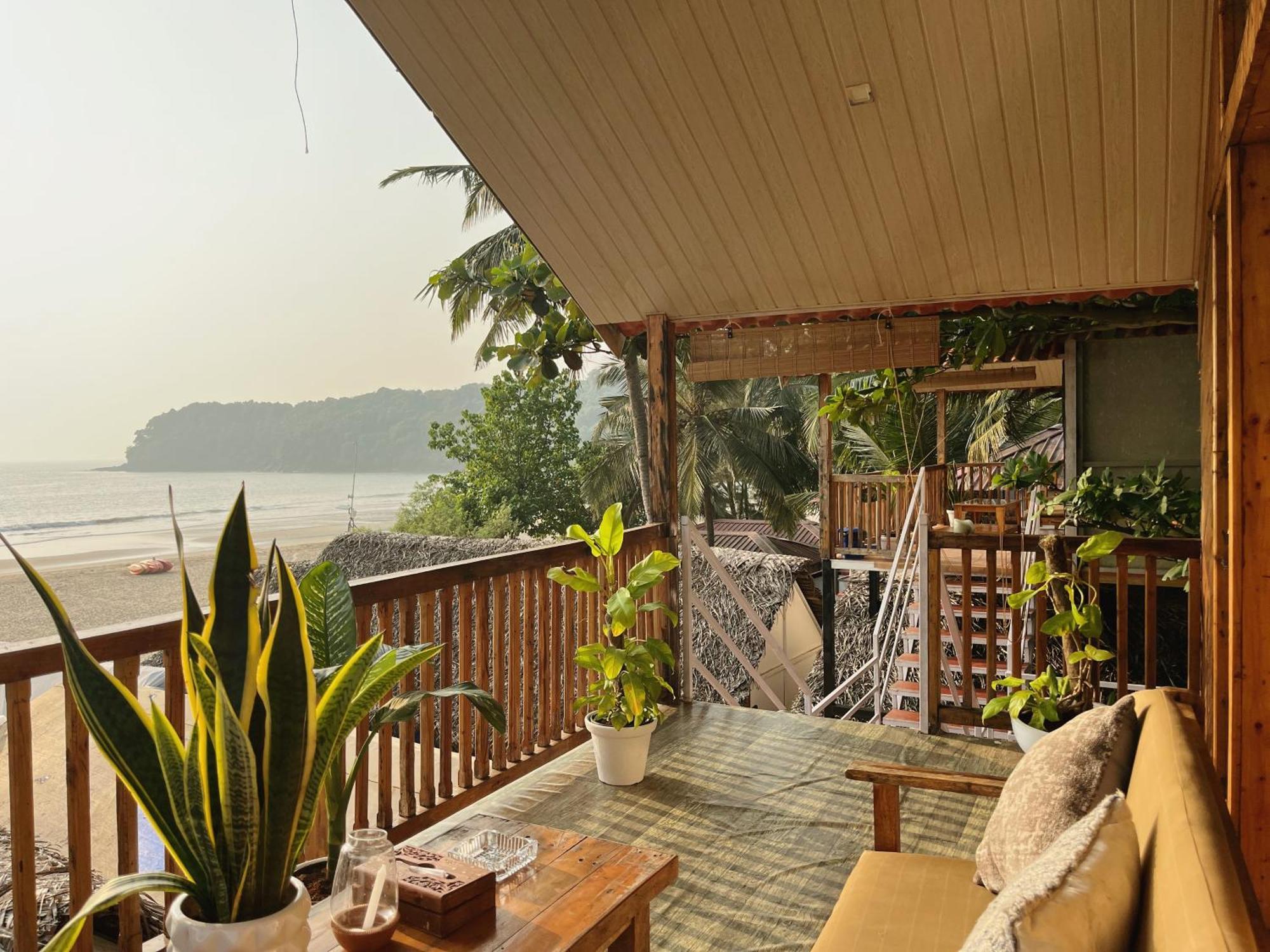 Ducknchill-Agonda Hotel Exterior photo